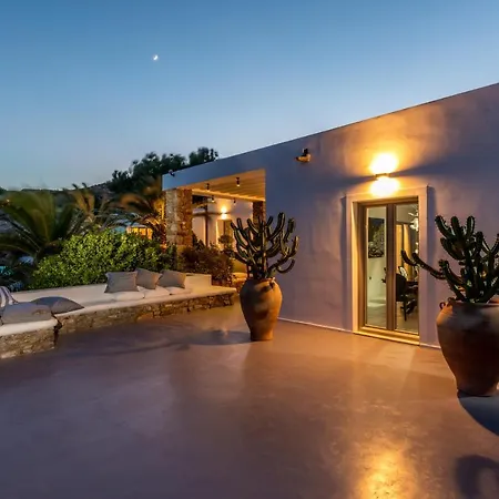 Villa The White House By Fantasia Villas *