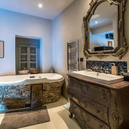 Villa The White House By Fantasia Villas